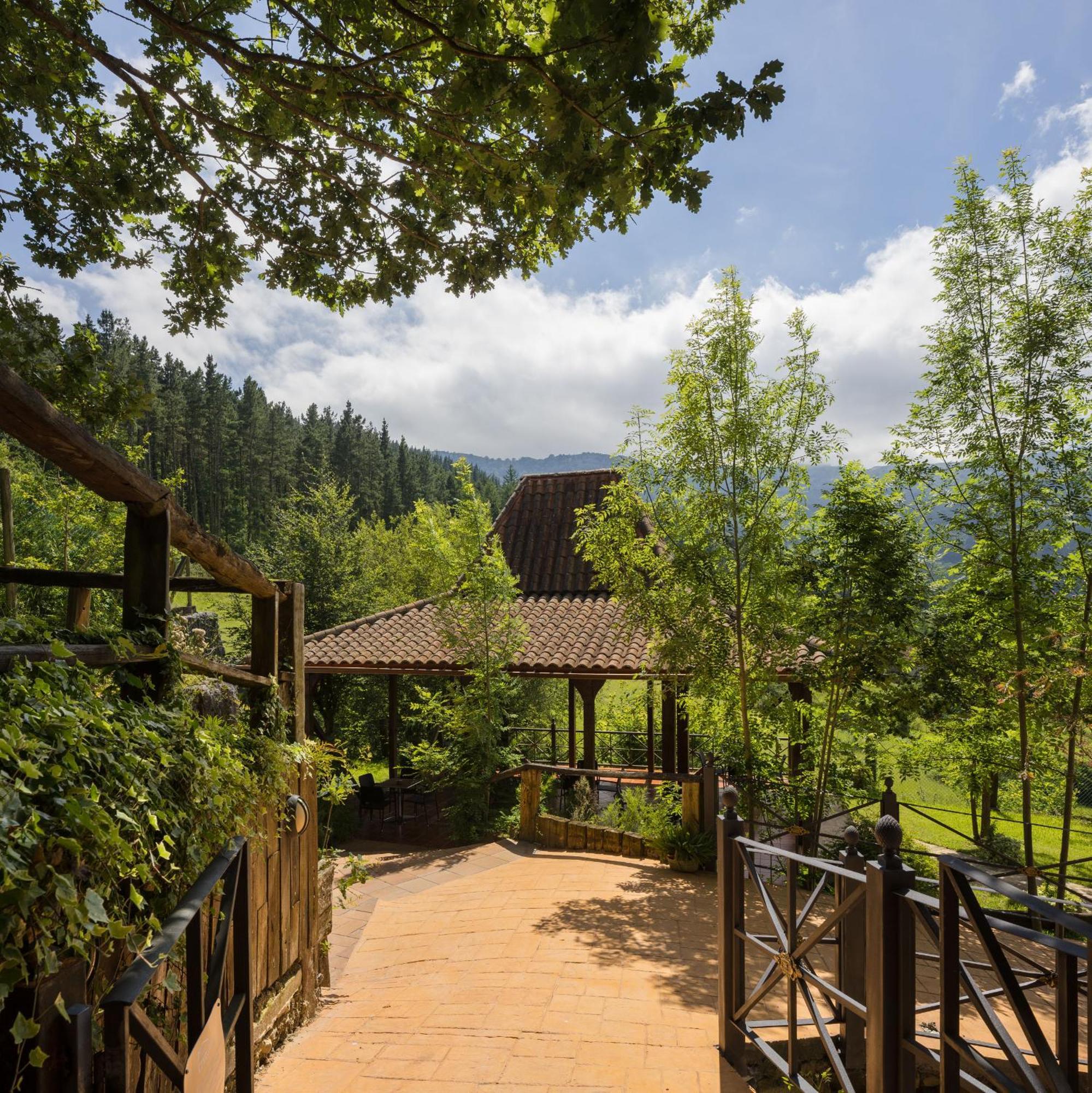 Hotel & Spa Etxegana Zeanuri Exterior photo